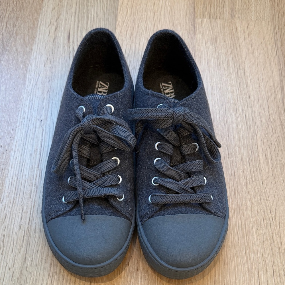 Zara Dark Gray Casual Sneakers